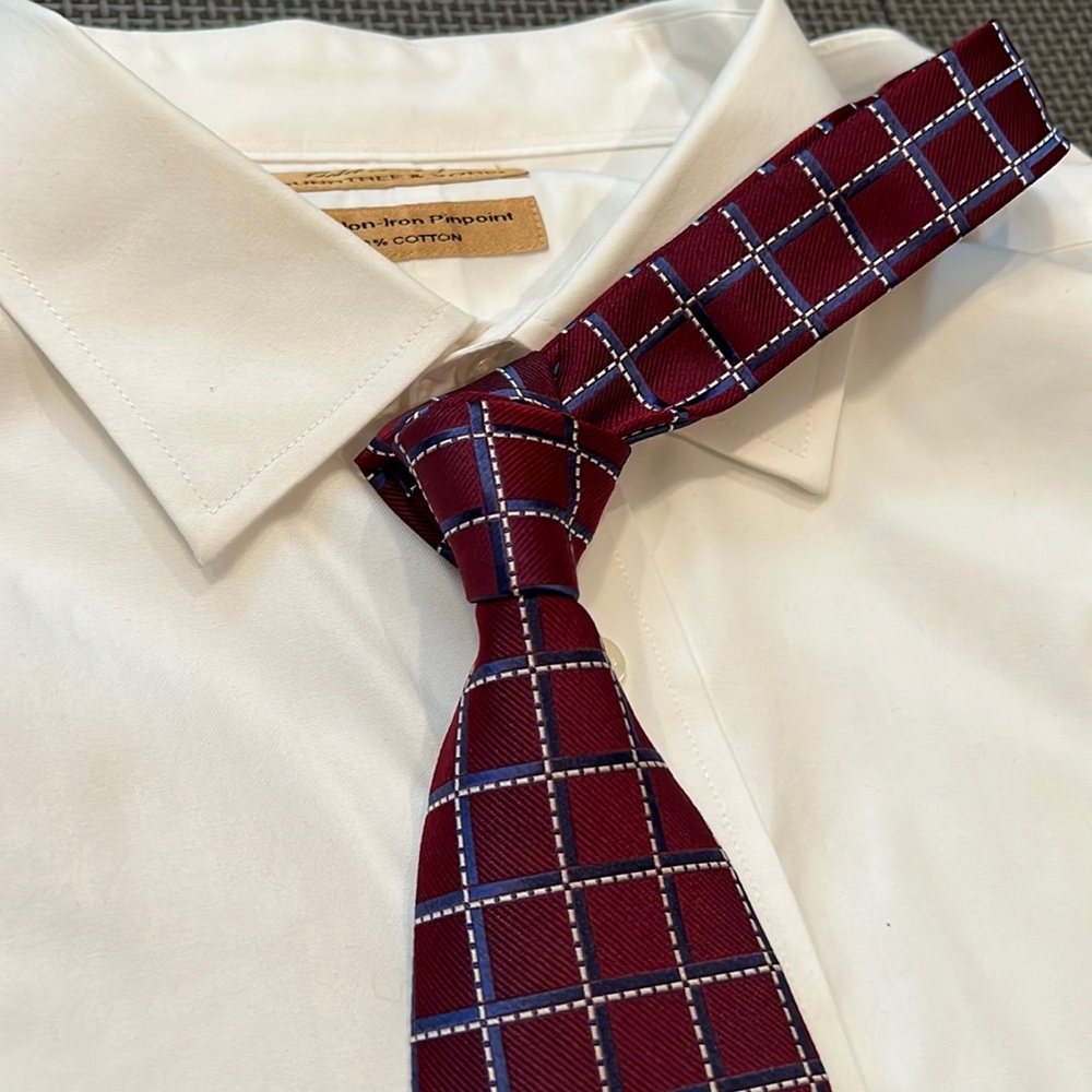 Cremieux maroon, navy and white grid all silk tie in EUC